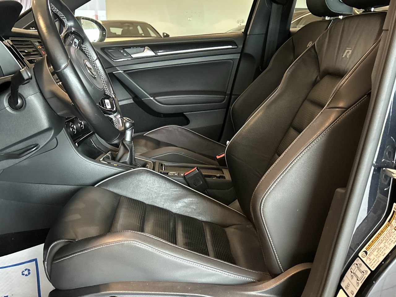 Volkswagen Golf R  2019 à Toronto, Ontario