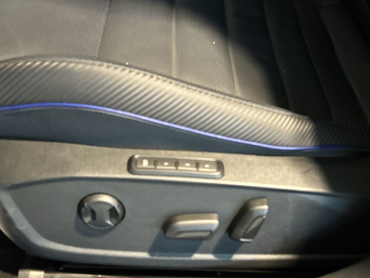 2025 Volkswagen Golf R in Toronto, Ontario