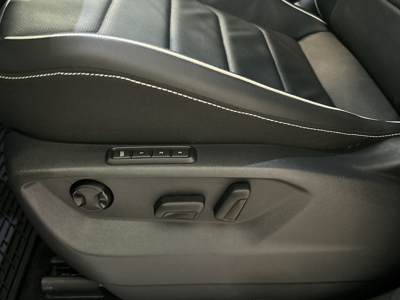 2023 Volkswagen Tiguan in Toronto, Ontario