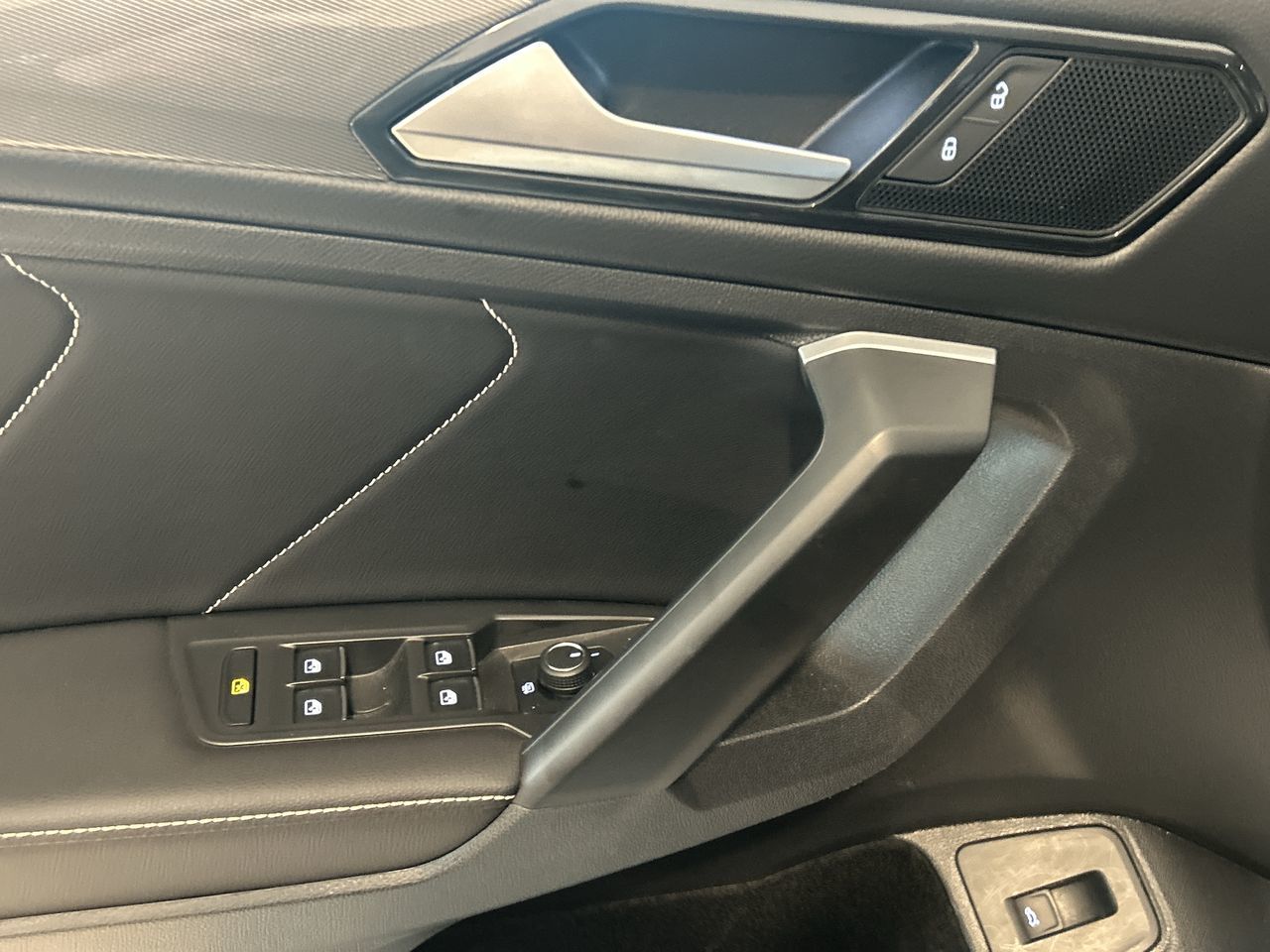 Volkswagen Tiguan  2024 à Toronto, Ontario