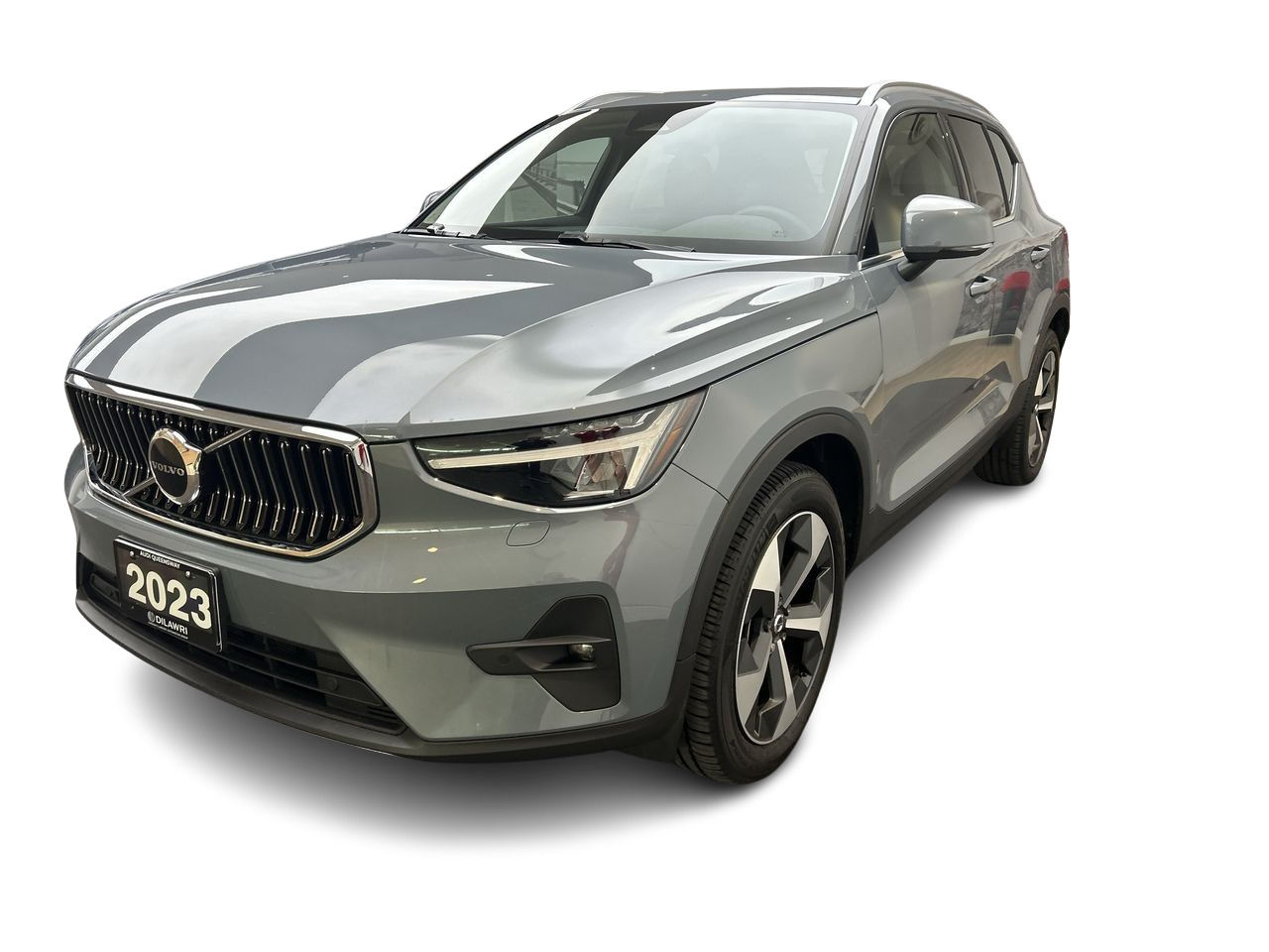 2023 Volvo XC40 in Toronto, Ontario