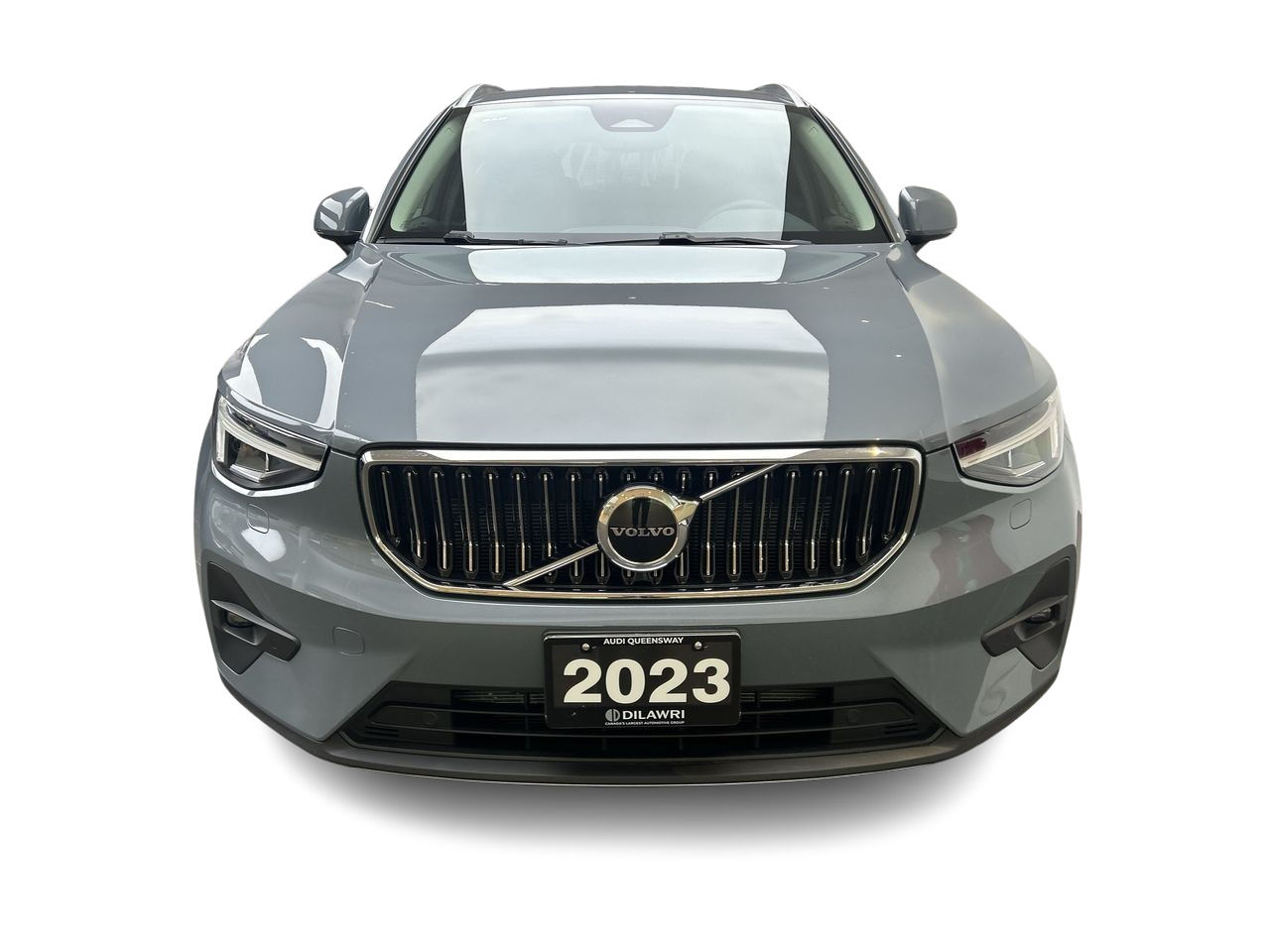 2023 Volvo XC40 in Toronto, Ontario