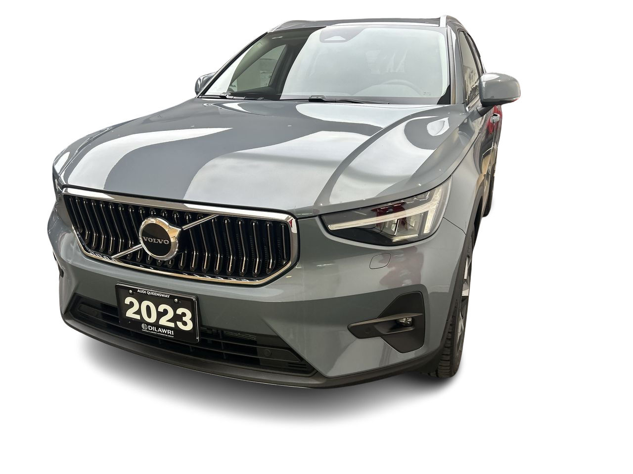 2023 Volvo XC40 in Toronto, Ontario