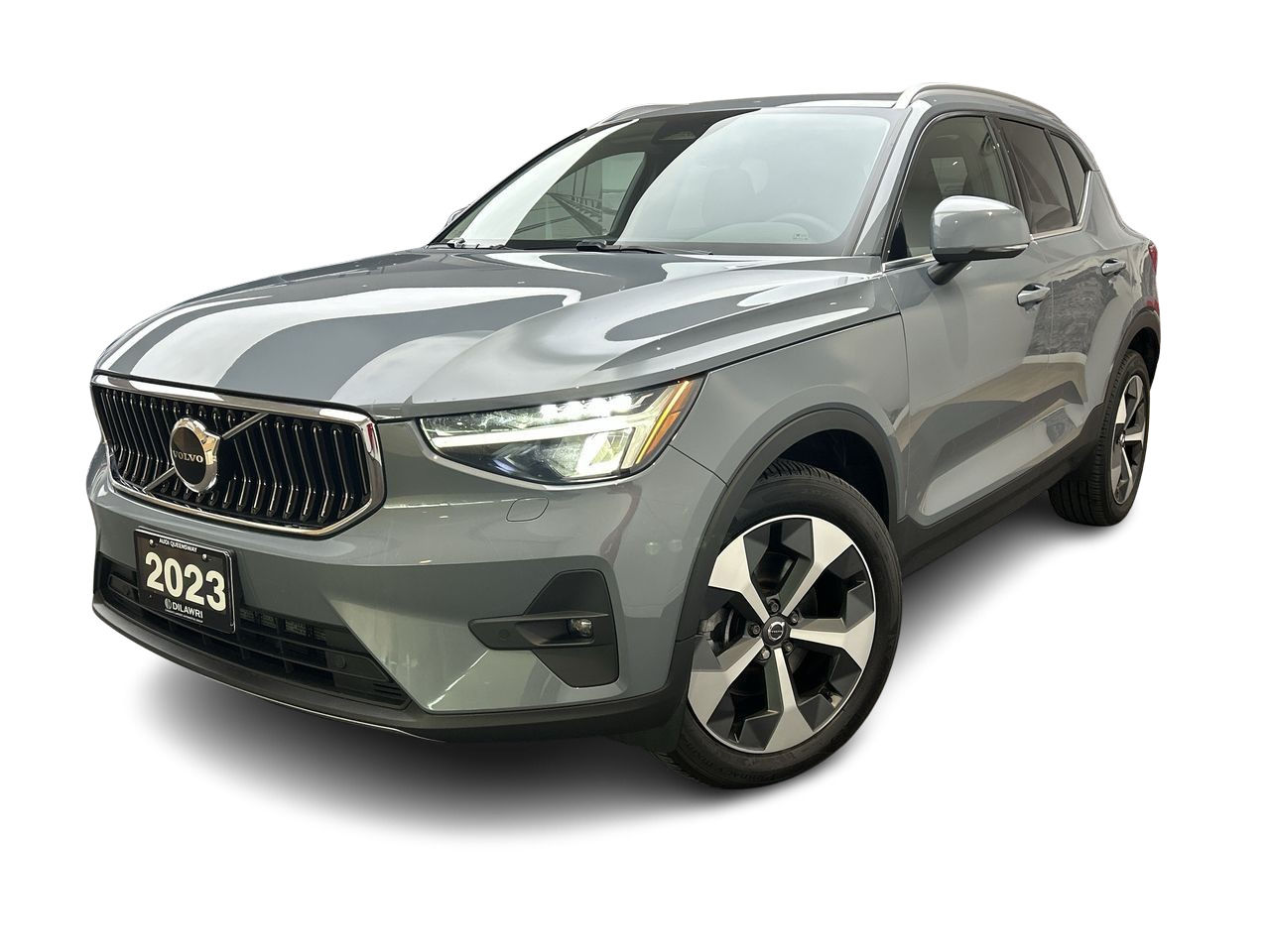 2023 Volvo XC40 in Toronto, Ontario