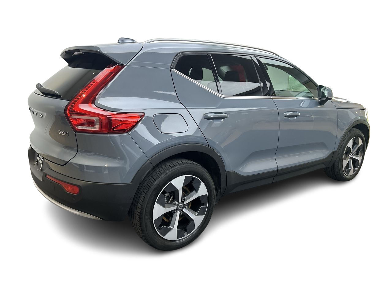 2023 Volvo XC40 in Toronto, Ontario