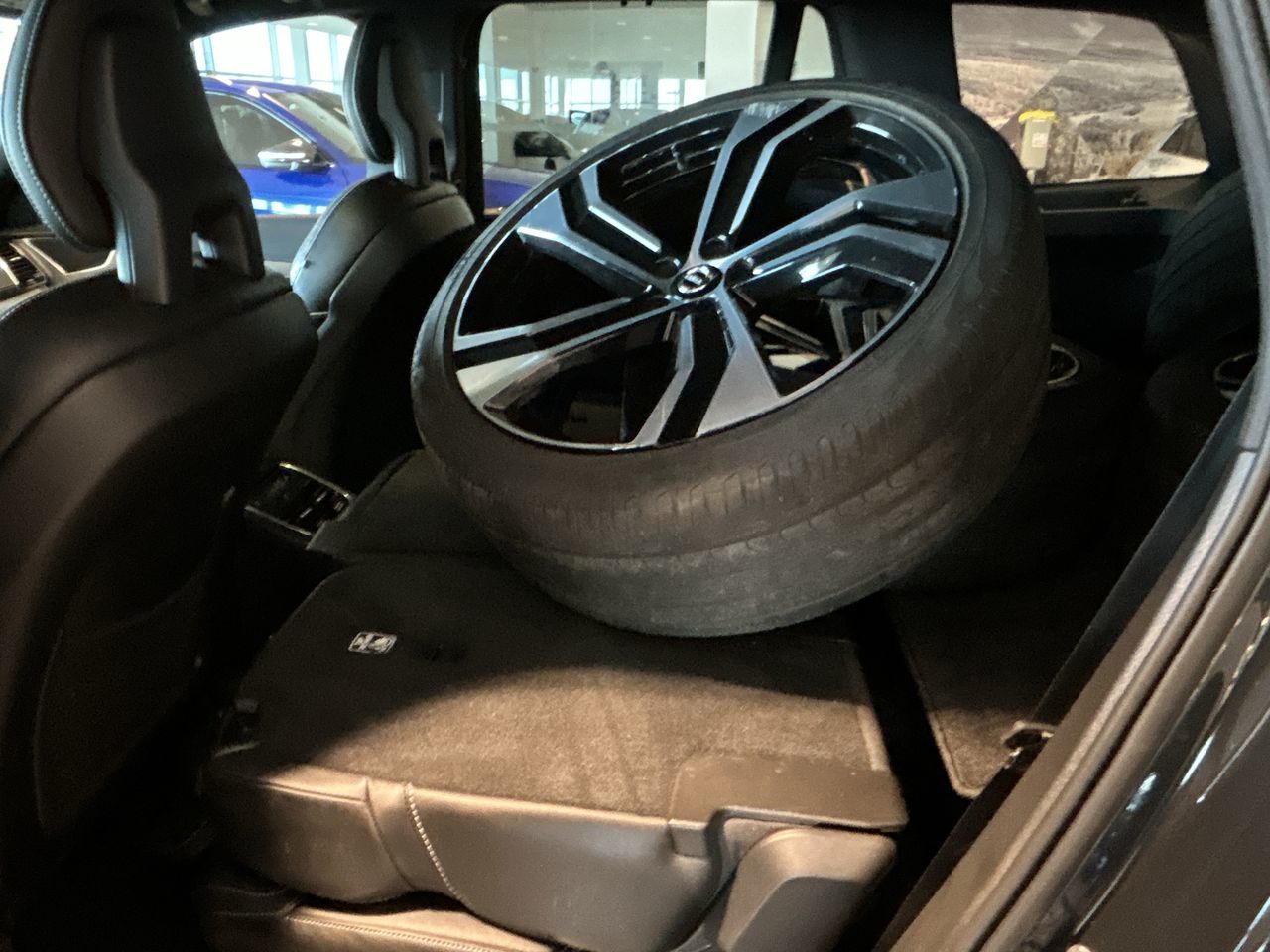 2020 Volvo XC90 in Toronto, Ontario