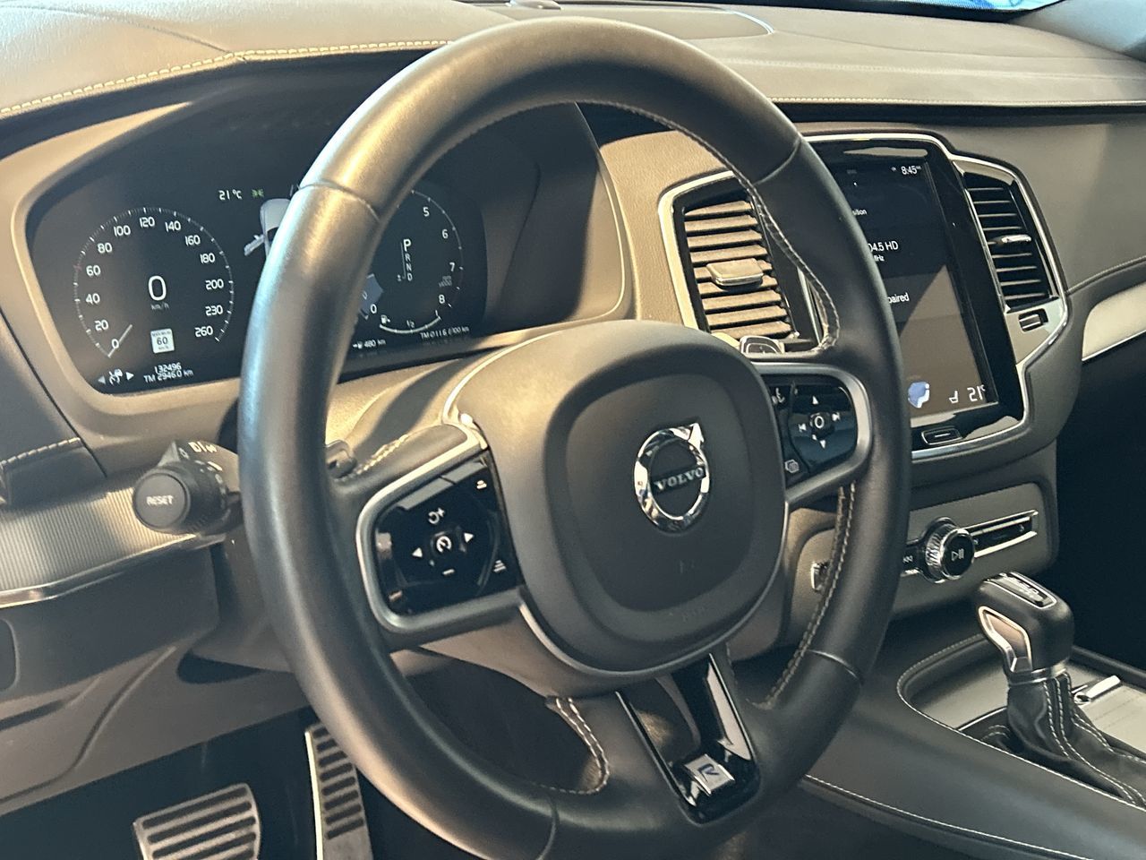 2020 Volvo XC90 in Toronto, Ontario
