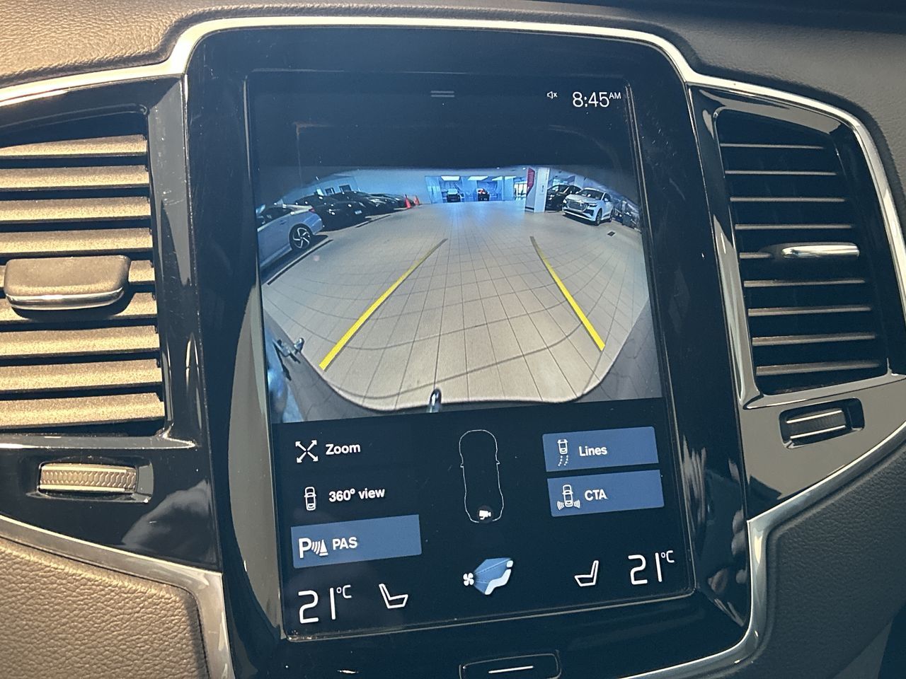 2020 Volvo XC90 in Toronto, Ontario
