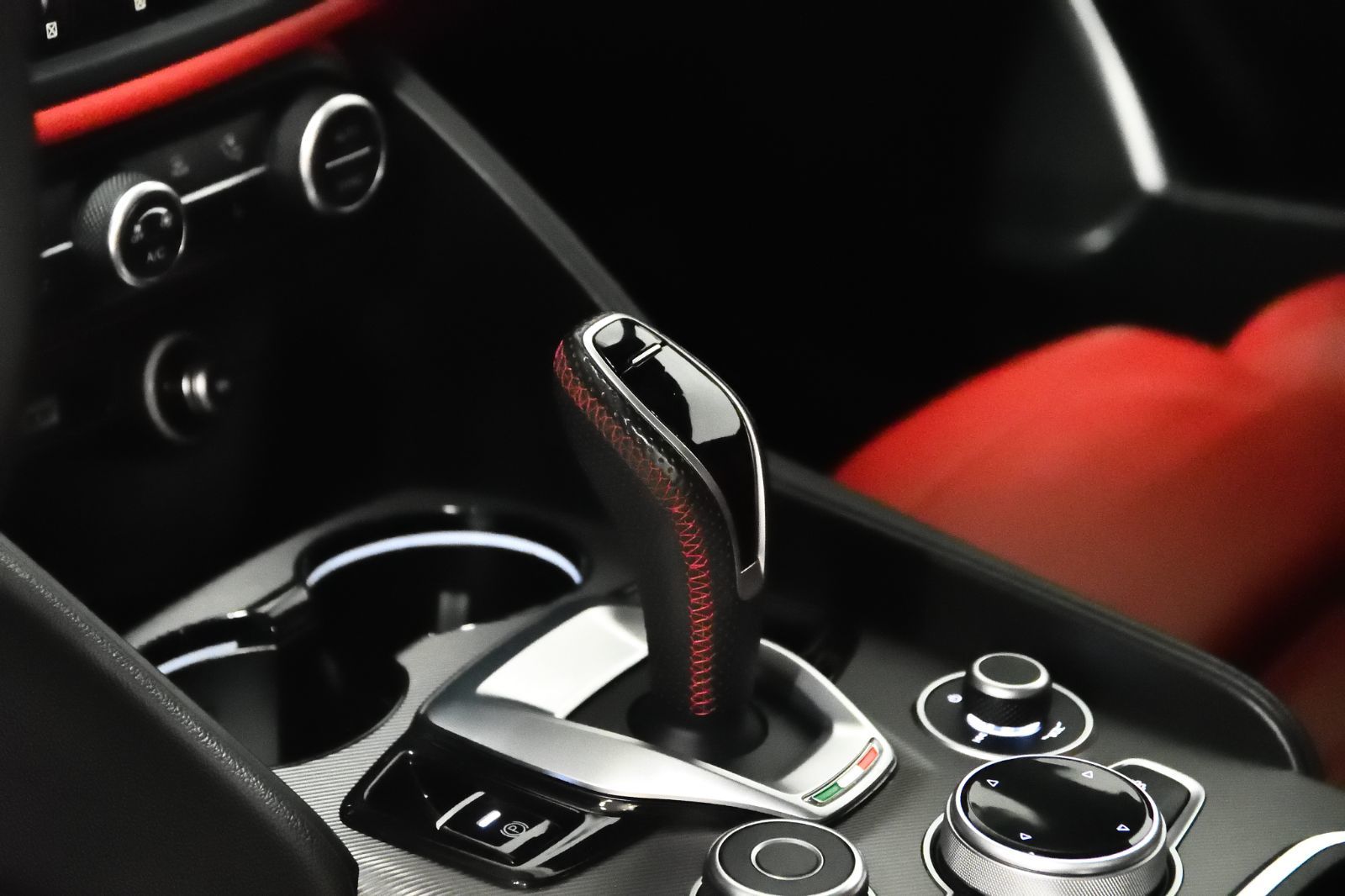 2020 Alfa Romeo Giulia in St-Bruno, Quebec