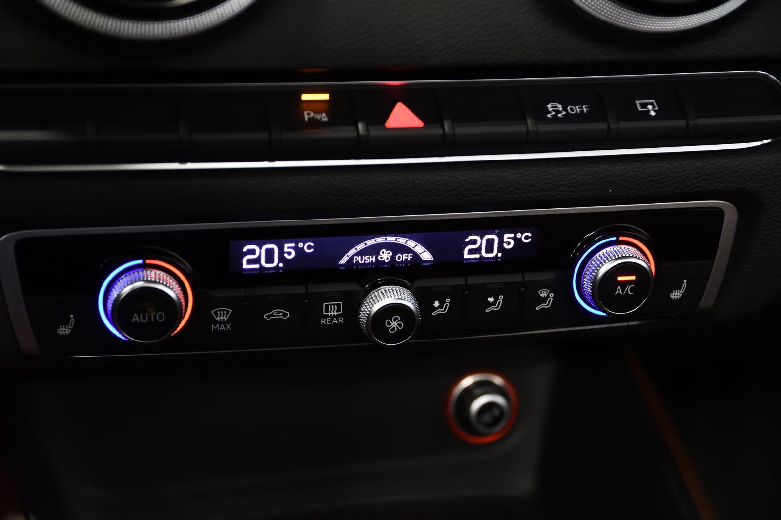 Audi A3 CABRIOLET  2015 à St-Bruno, Québec