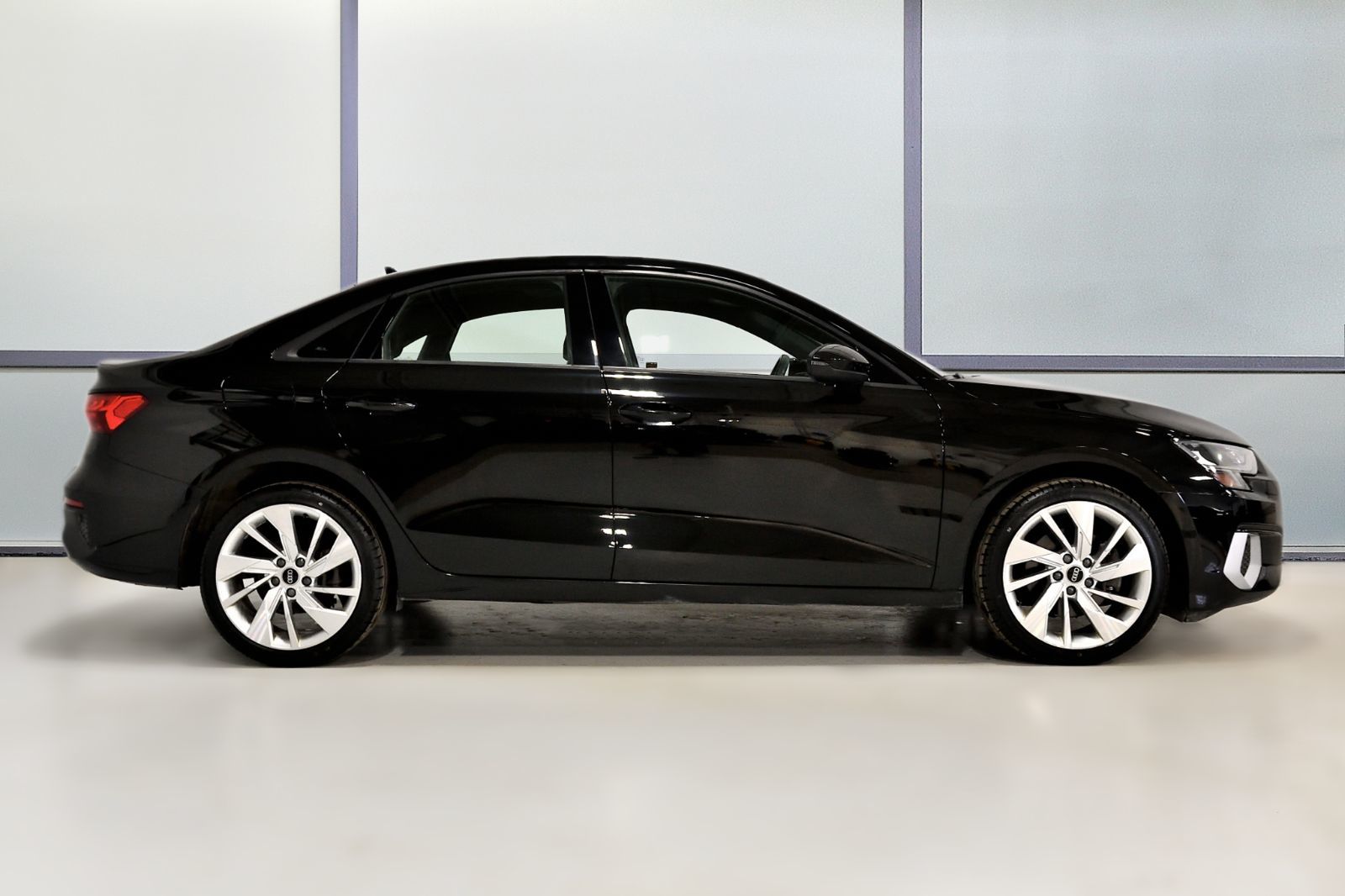 2022 Audi A3 Sedan in St-Bruno, Quebec