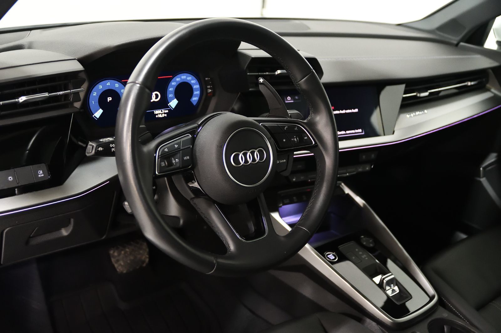 Audi A3 Sedan  2023 à St-Bruno, Québec