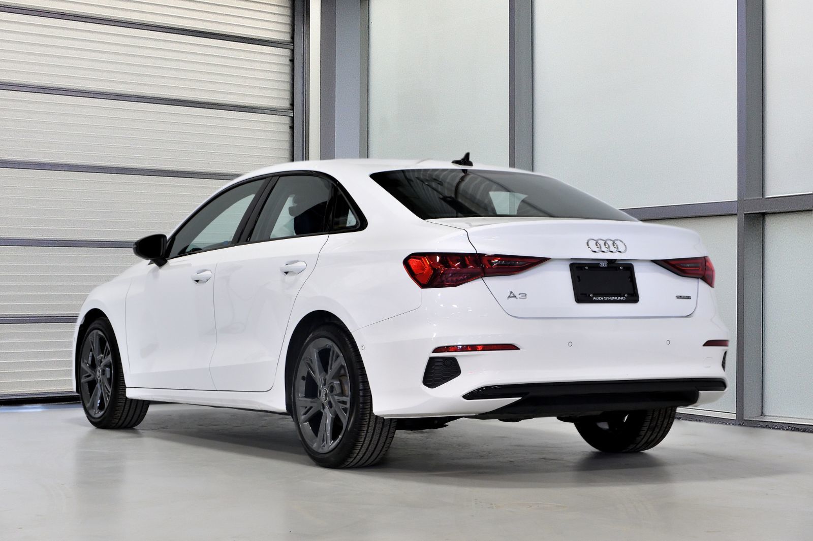 Audi A3 SEDAN  2024 à St-Bruno, Québec