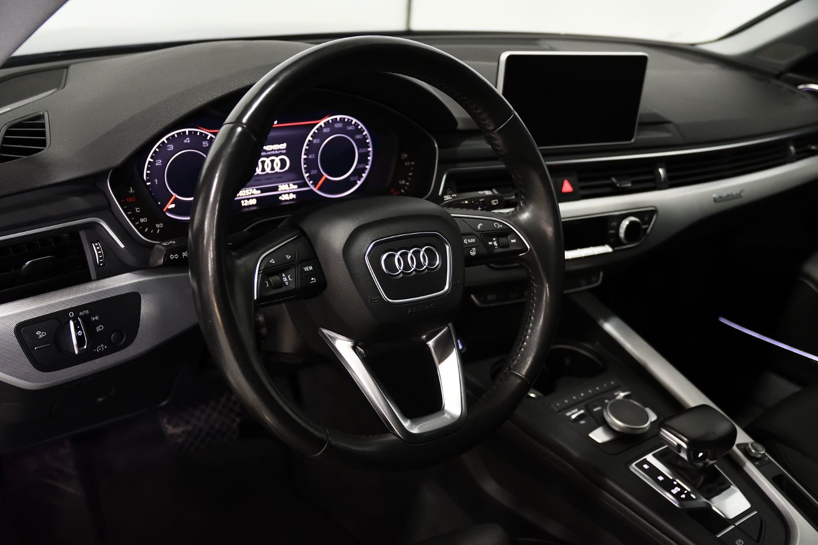 2018 Audi A4 allroad in St-Bruno, Quebec