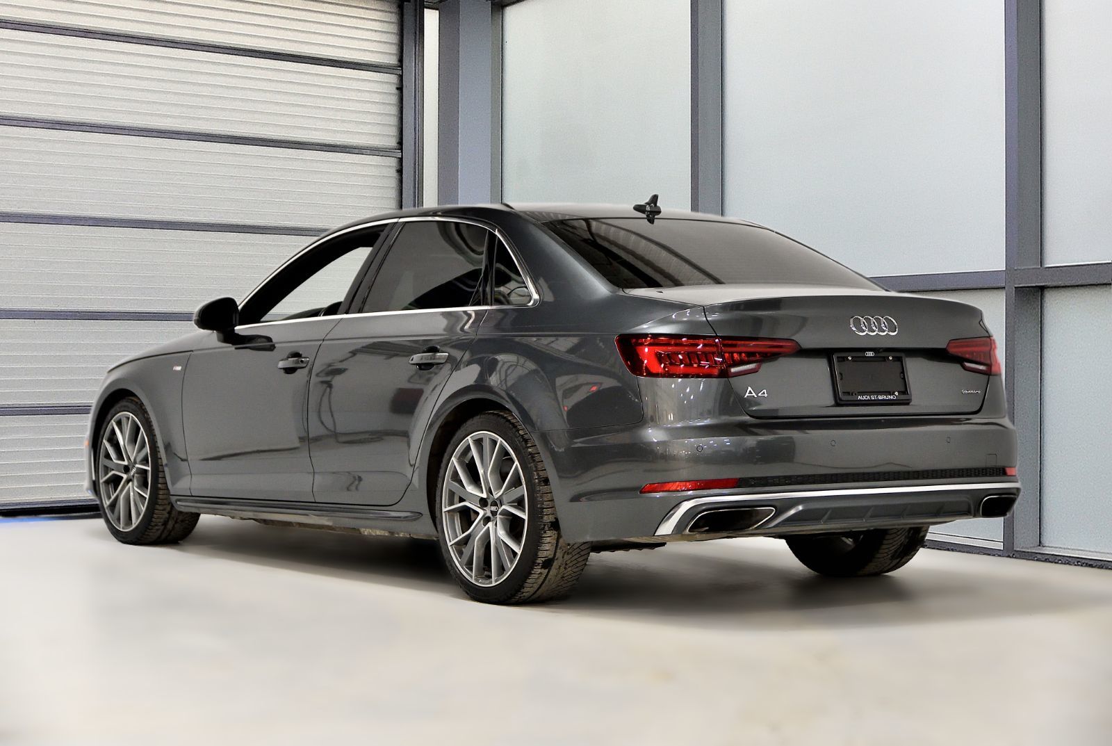 Audi A4 Sedan  2019 à St-Bruno, Québec