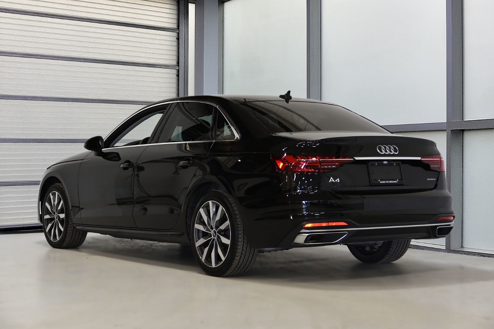 2021 Audi A4 Sedan in St-Bruno, Quebec
