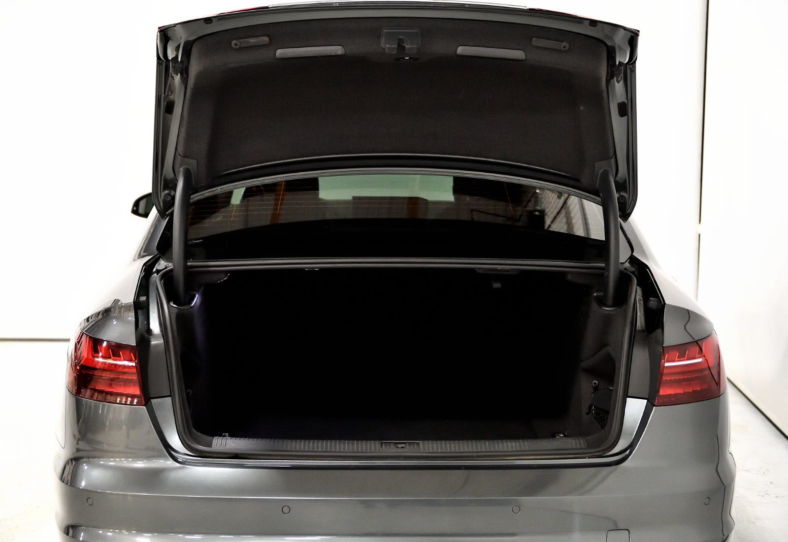 Audi A4 Sedan  2022 à St-Bruno, Québec