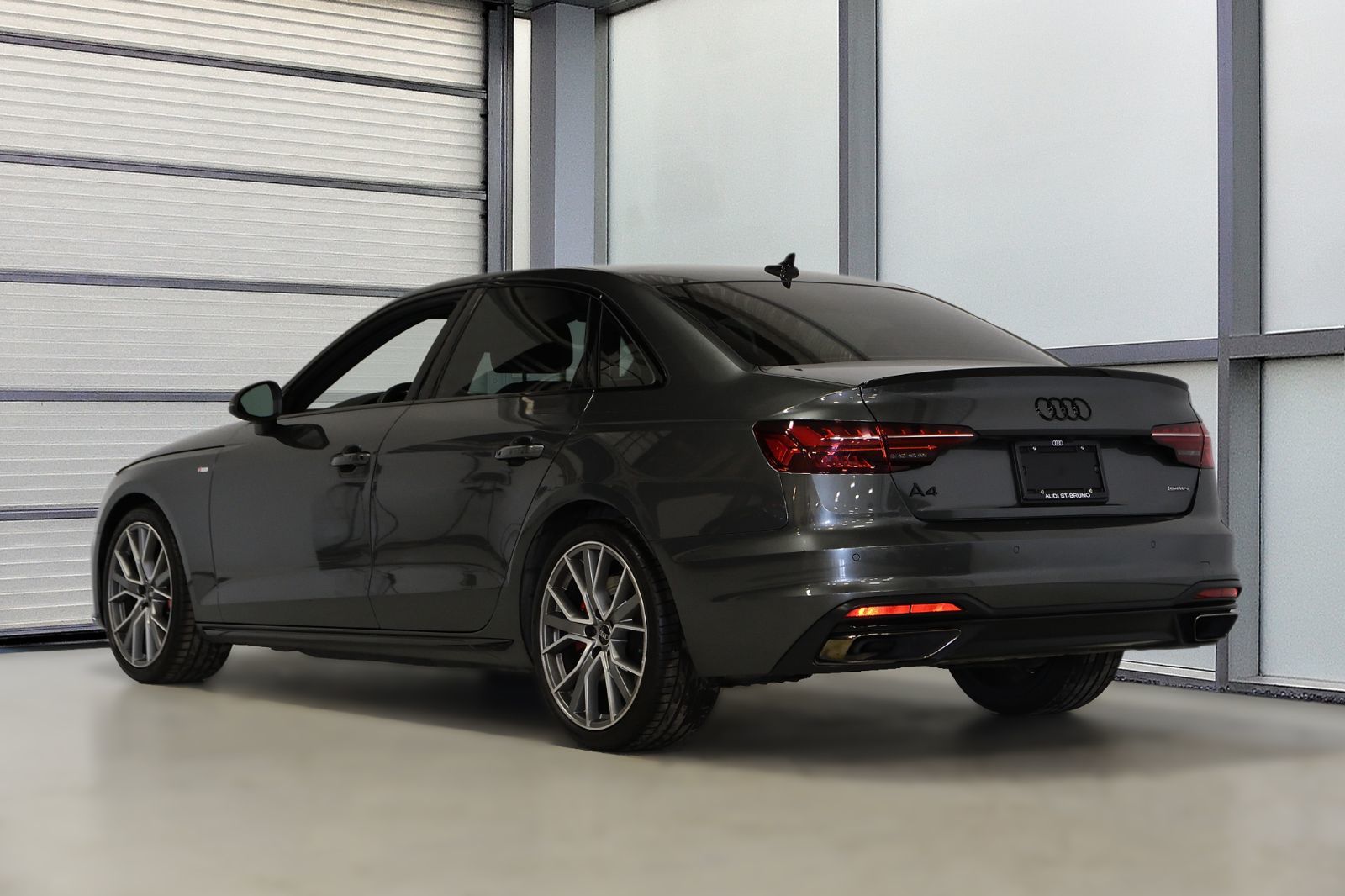 Audi A4 Sedan  2023 à St-Bruno, Québec