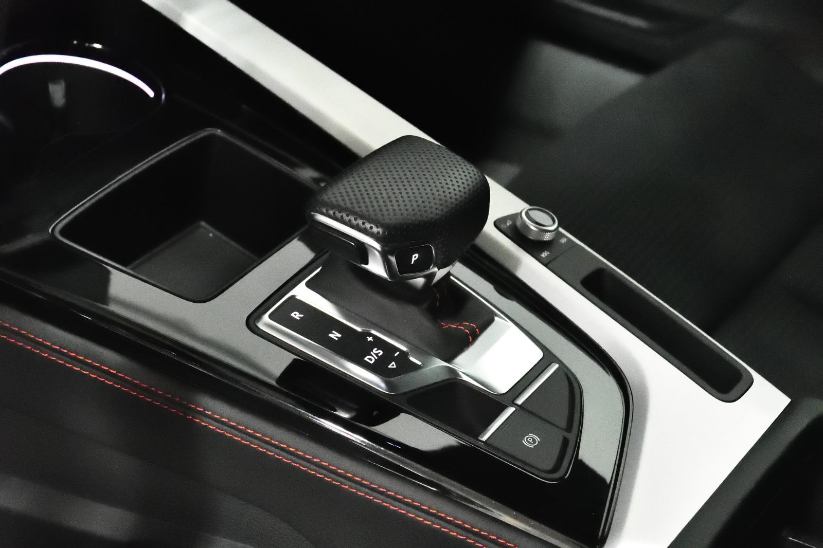 Audi A4 Sedan  2024 à St-Bruno, Québec