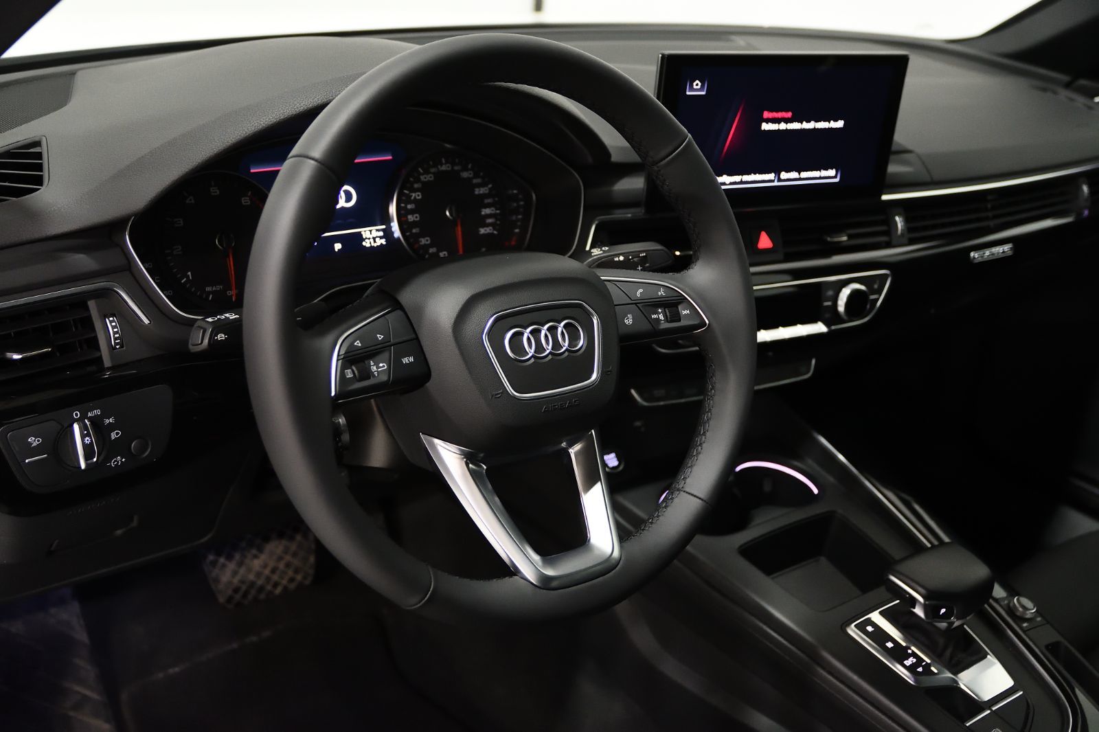 2024 Audi A4 Sedan in St-Bruno, Quebec