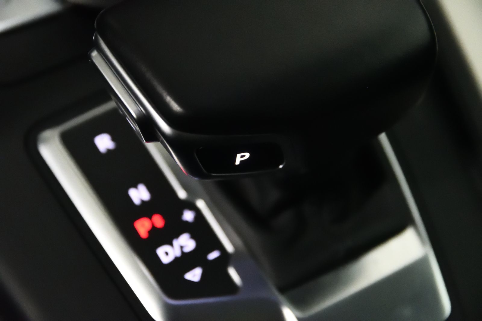 2017 Audi A4 in St-Bruno, Quebec