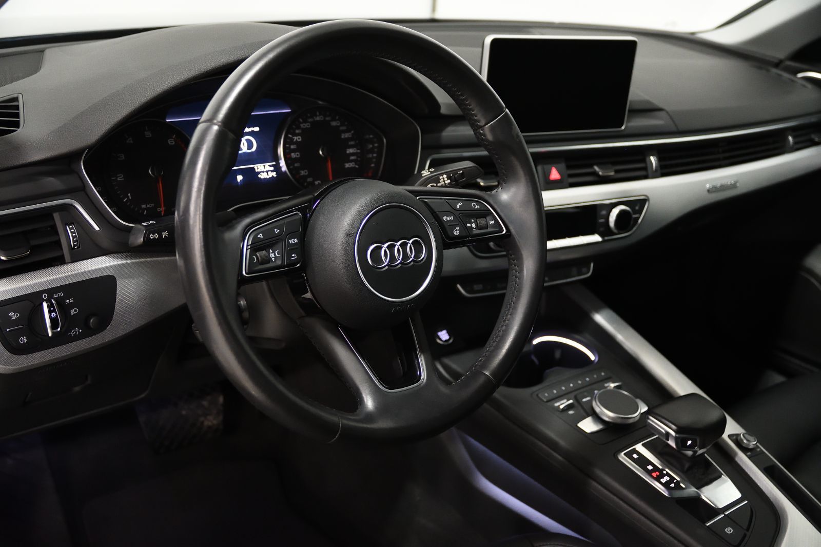 2017 Audi A4 in St-Bruno, Quebec