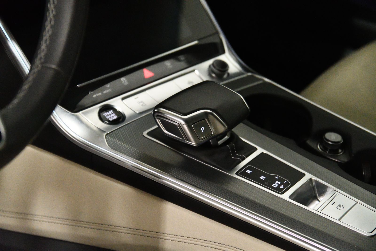 Audi A6 allroad  2021 à St-Bruno, Québec