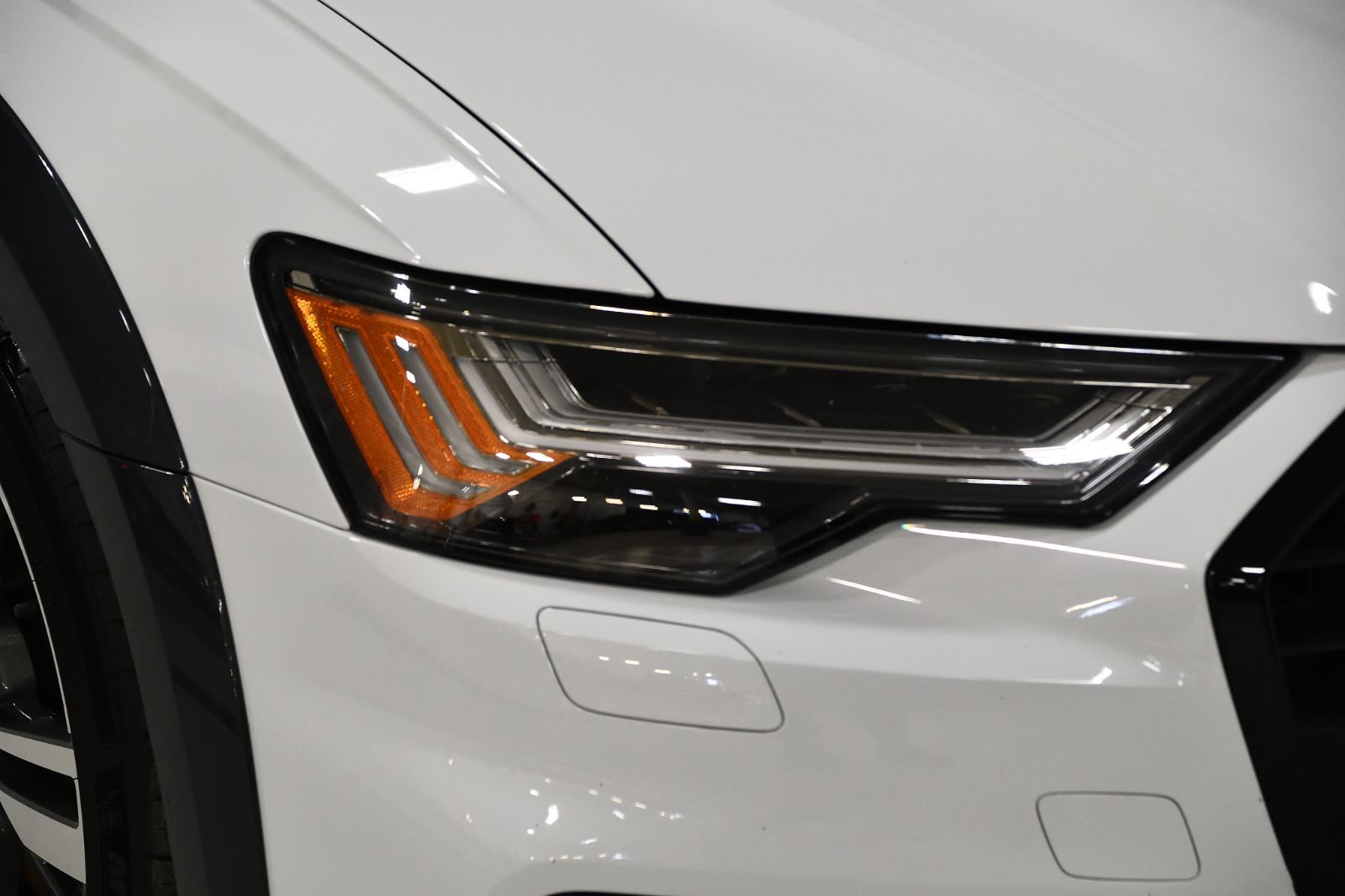 Audi A6 allroad  2024 à St-Bruno, Québec