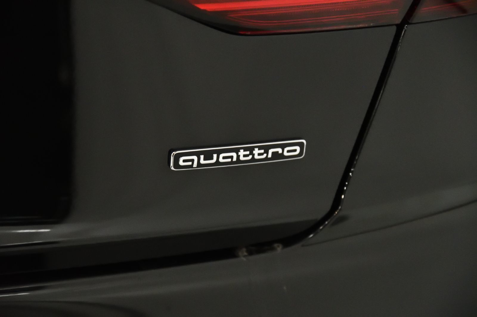 Audi A8  2021 à St-Bruno, Québec