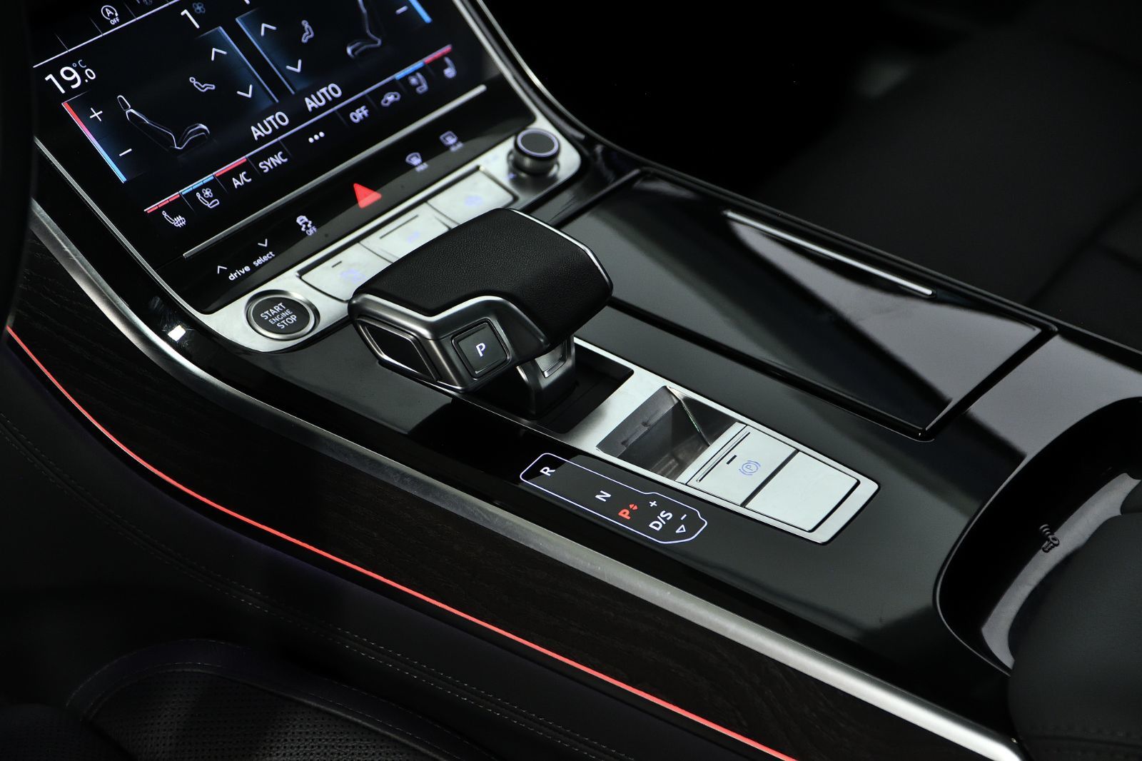 2024 Audi A8 in St-Bruno, Quebec