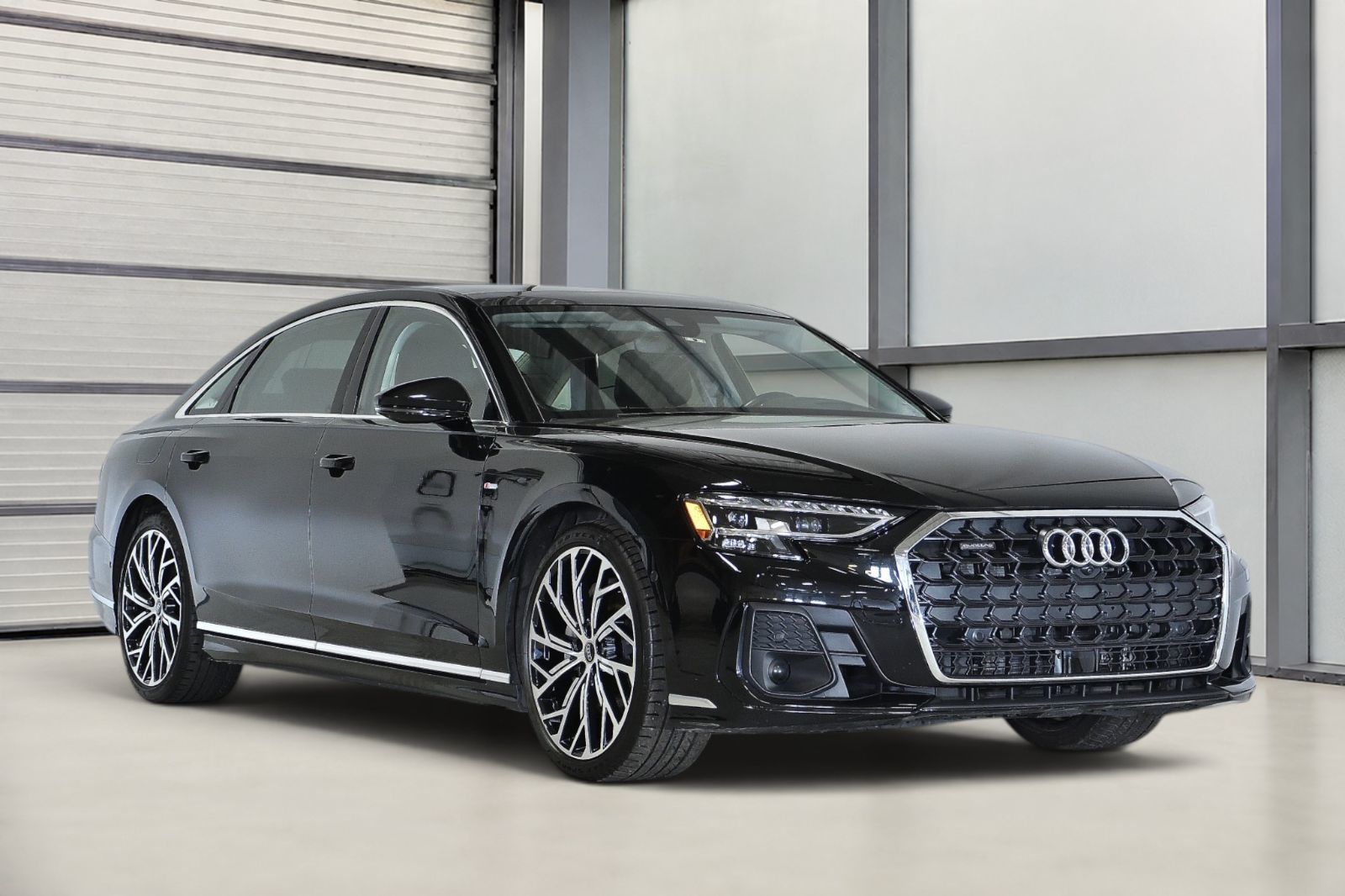 2024 Audi A8 in St-Bruno, Quebec