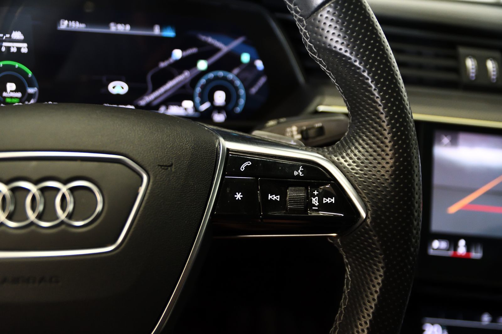 Audi e-tron S Sportback  2022 à St-Bruno, Québec