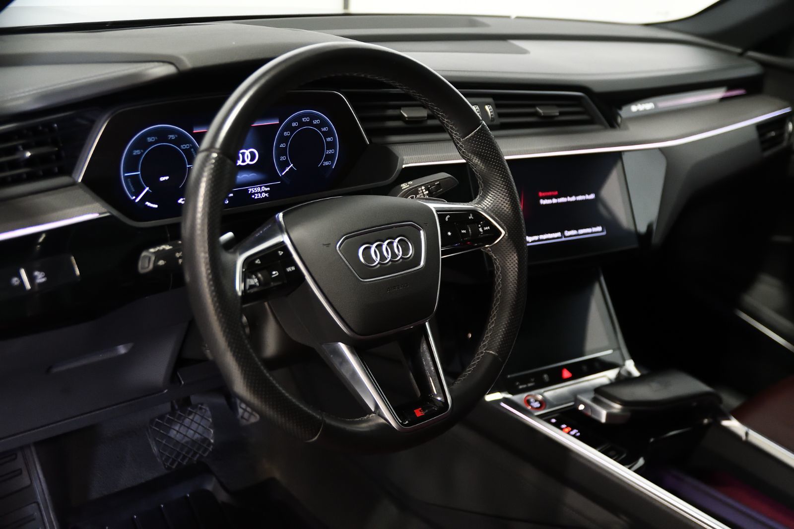 Audi e-tron S Sportback  2022 à St-Bruno, Québec