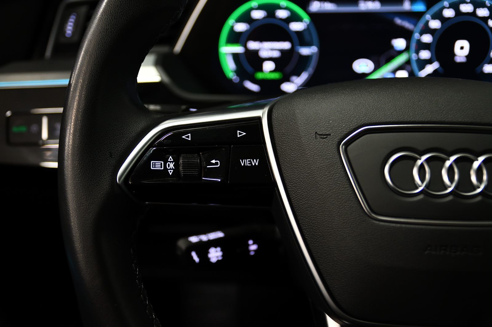 Audi e-tron  2023 à St-Bruno, Québec