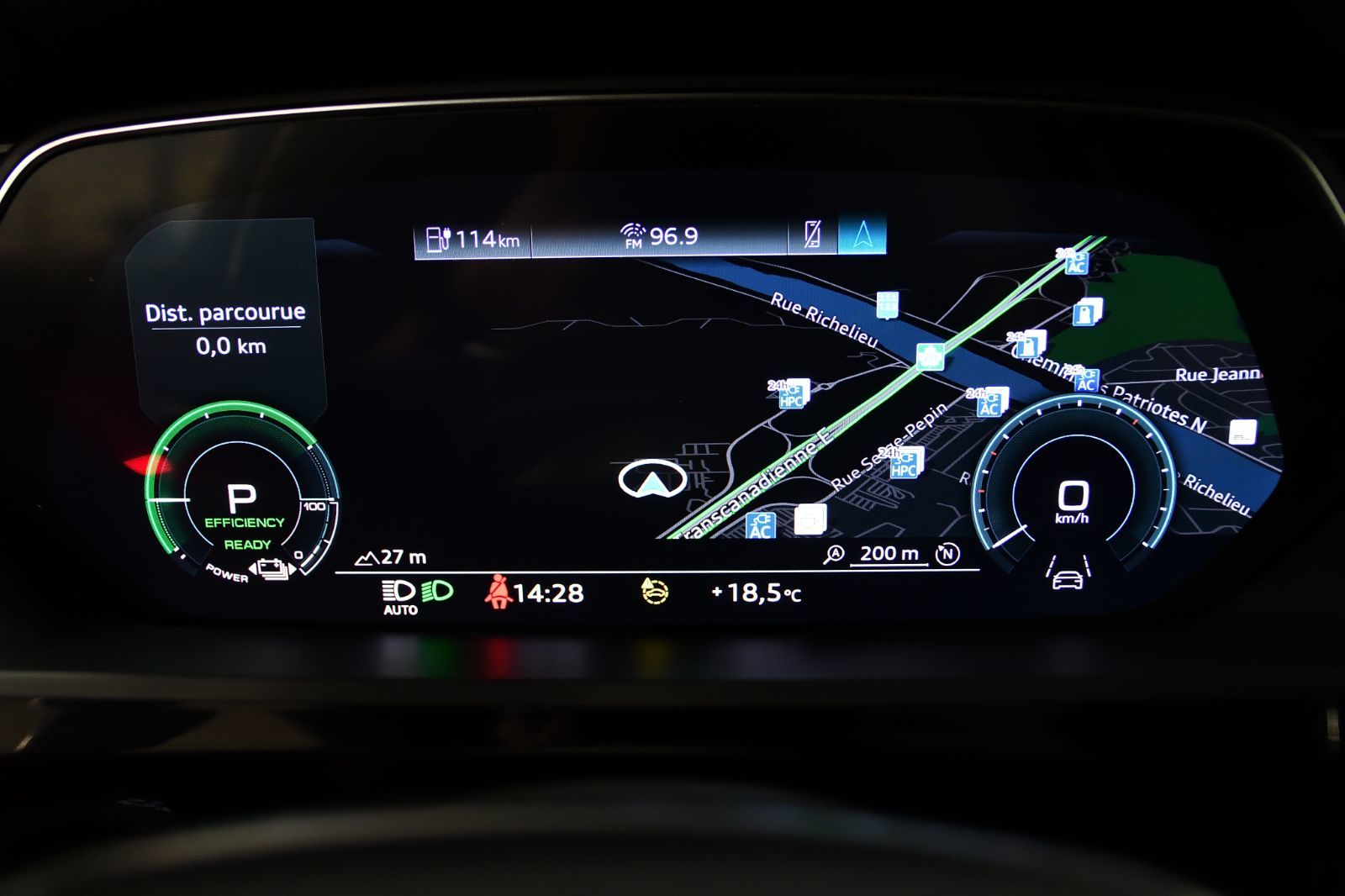Audi e-tron  2023 à St-Bruno, Québec