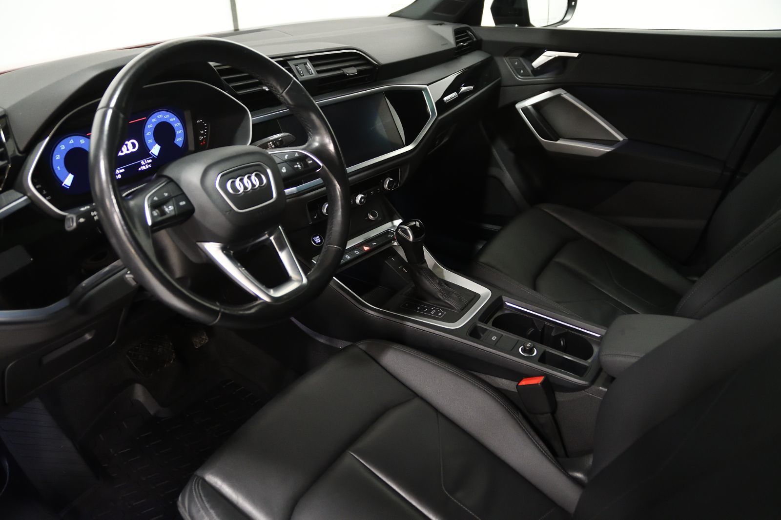 Audi Q3  2021 à St-Bruno, Québec