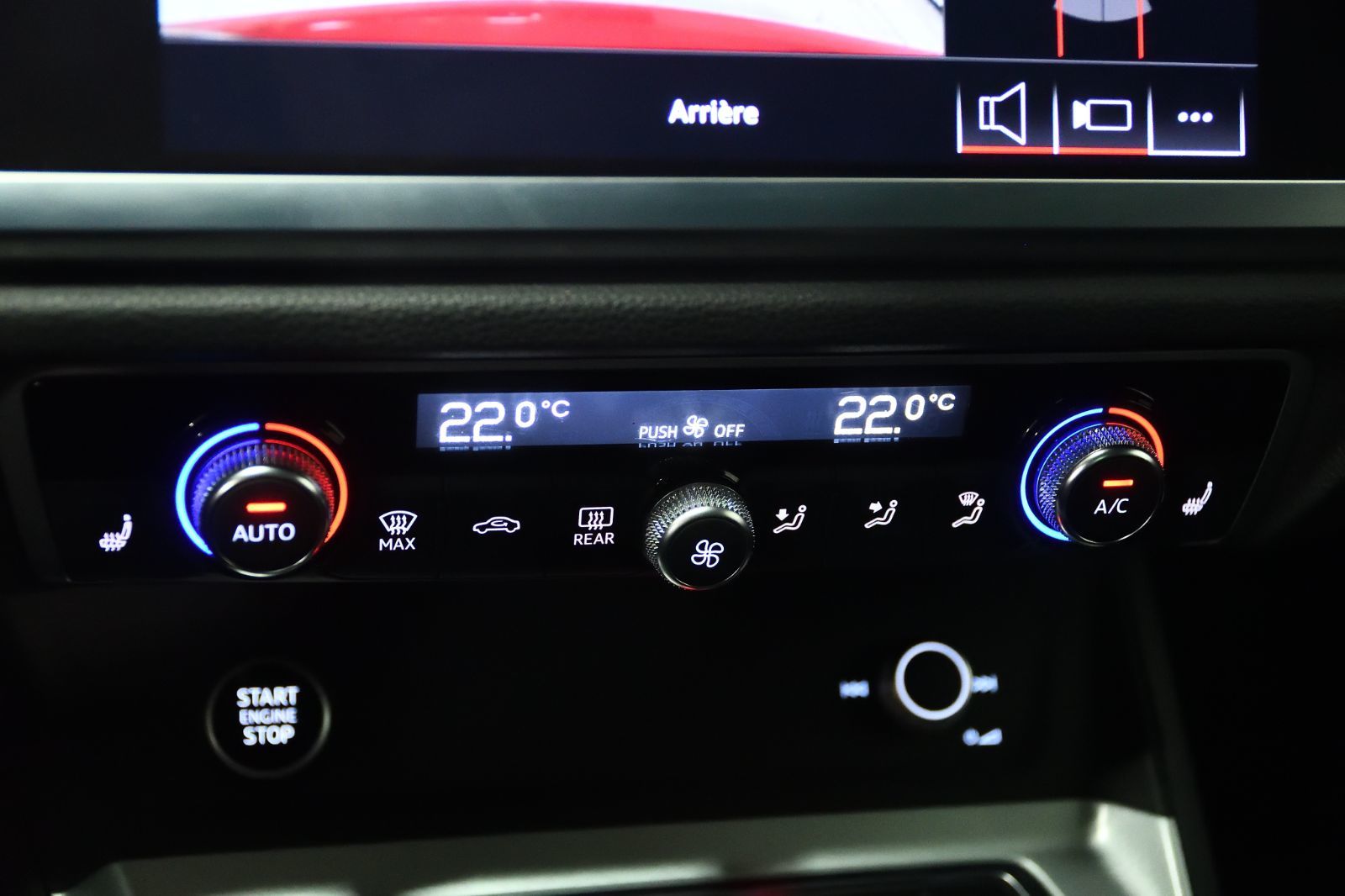 Audi Q3  2021 à St-Bruno, Québec