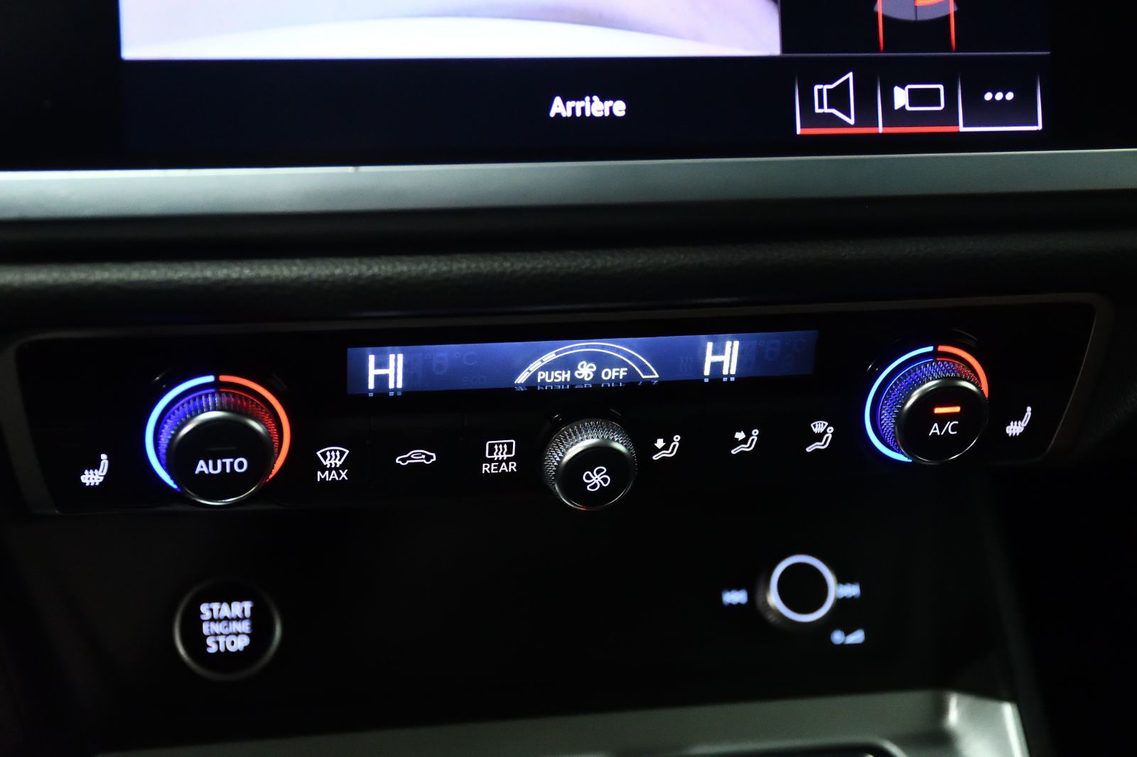 Audi Q3  2022 à St-Bruno, Québec