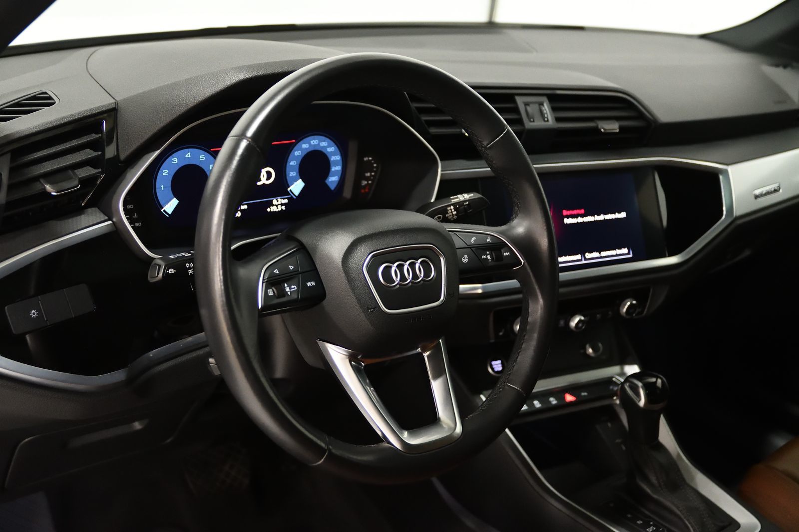 Audi Q3  2022 à St-Bruno, Québec