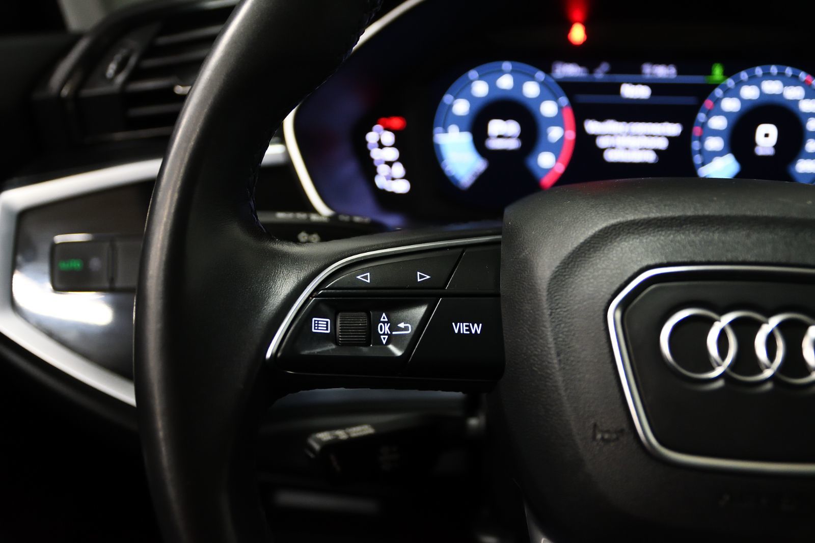2022 Audi Q3 in St-Bruno, Quebec