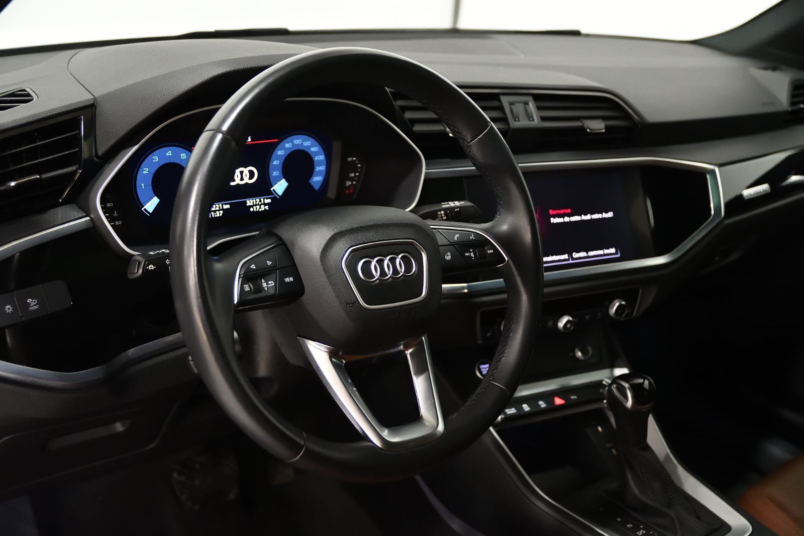 2022 Audi Q3 in St-Bruno, Quebec