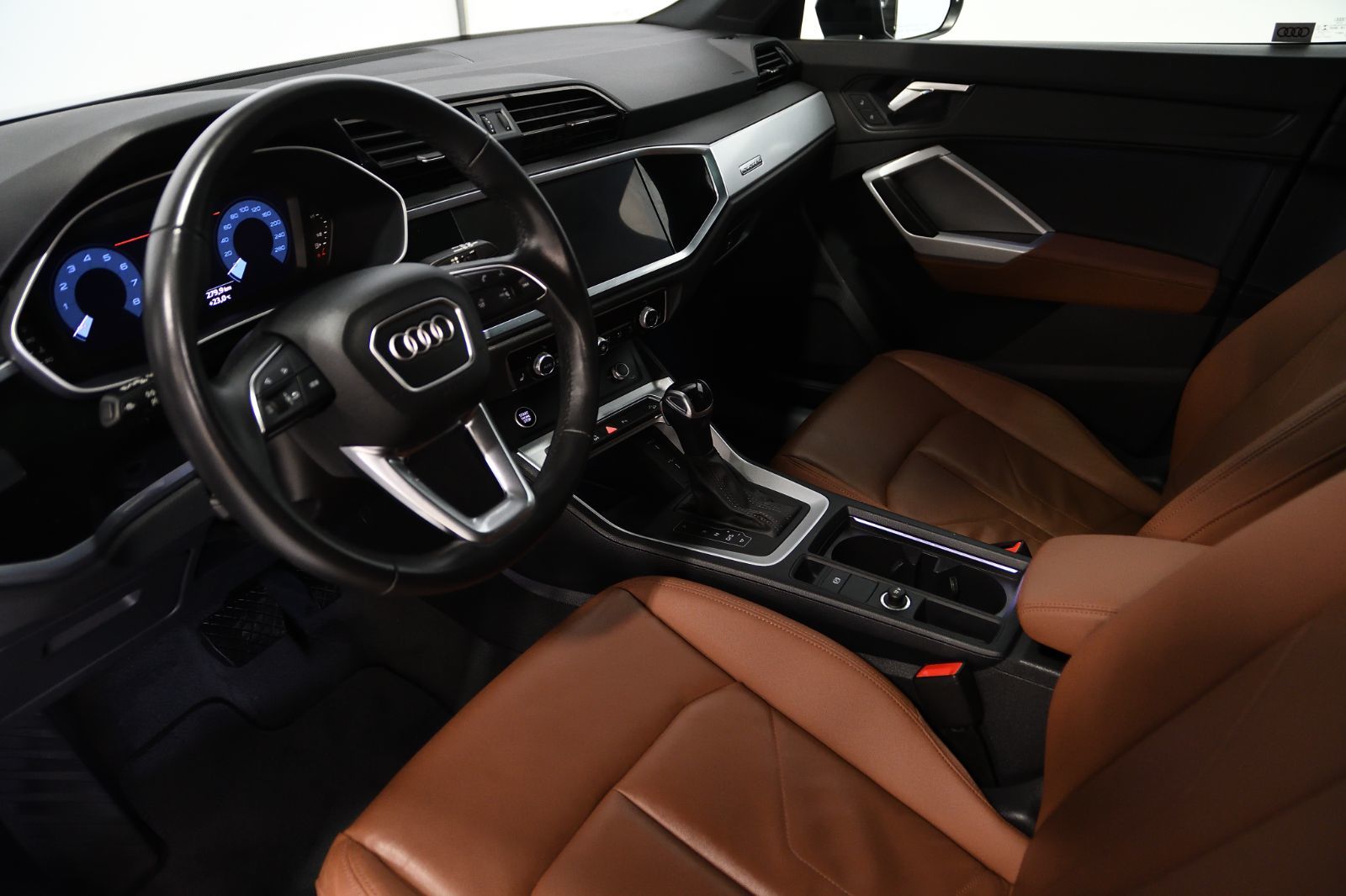 Audi Q3  2023 à St-Bruno, Québec