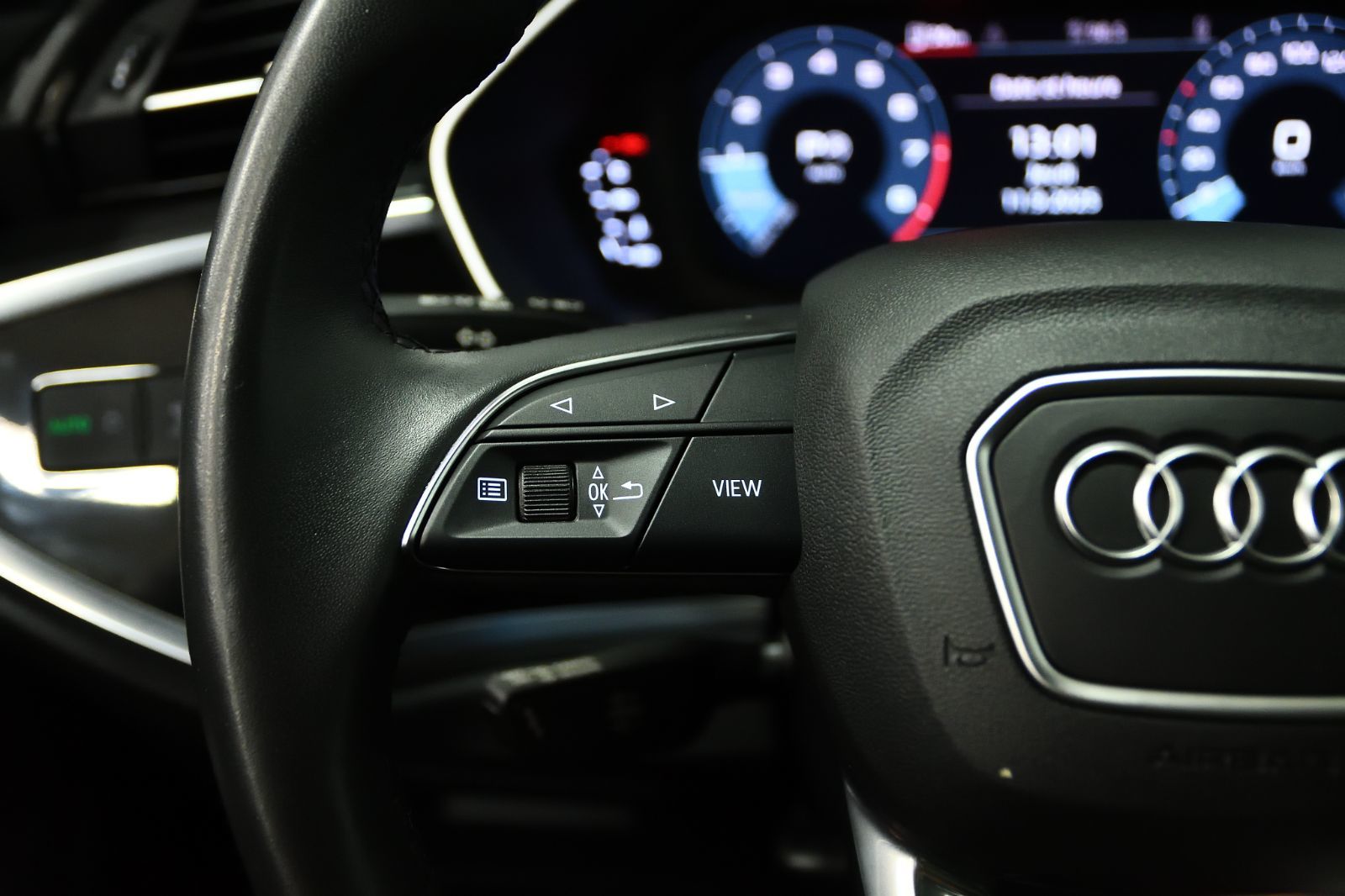 Audi Q3  2023 à St-Bruno, Québec