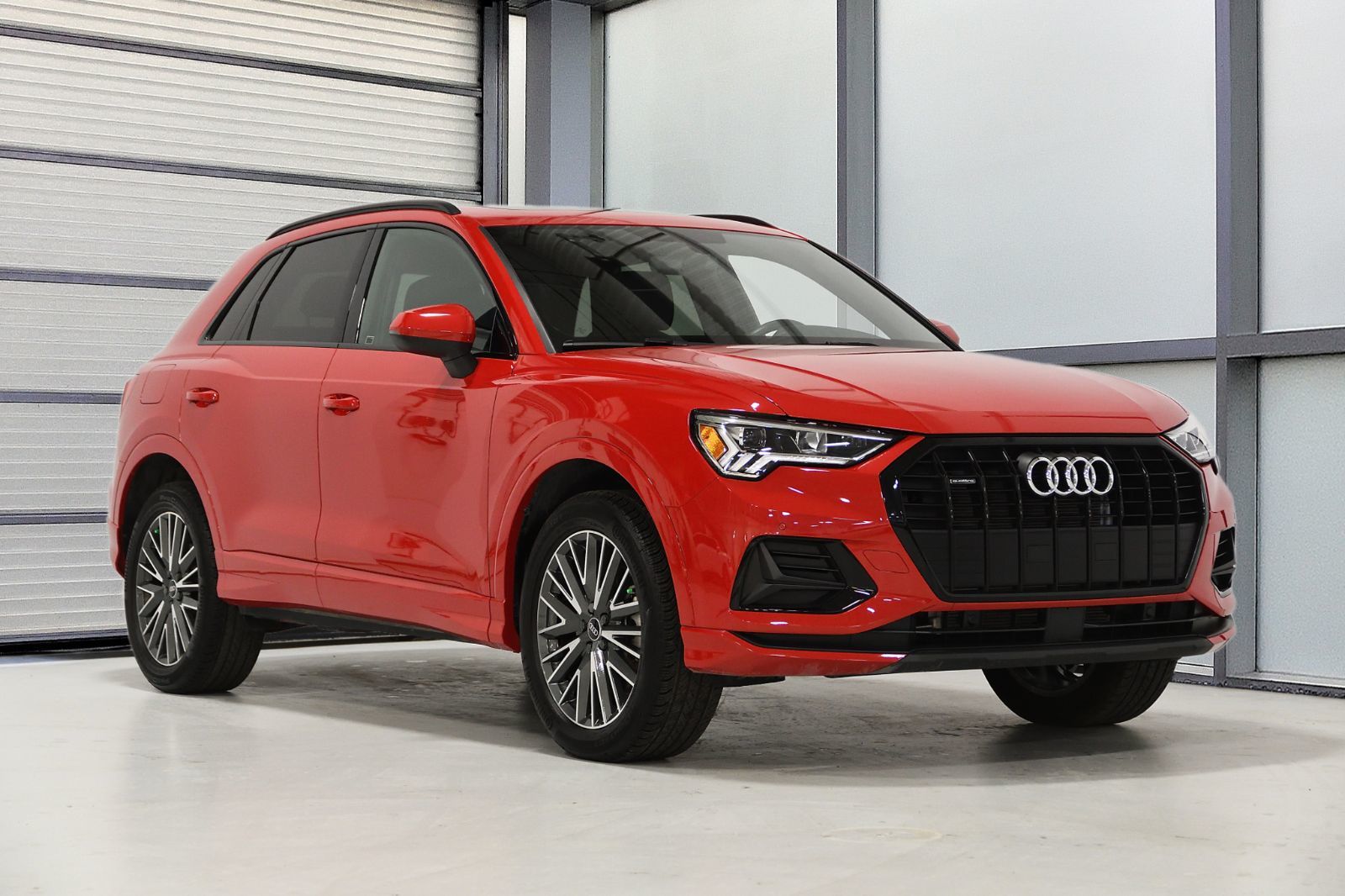 Audi Q3  2023 à St-Bruno, Québec