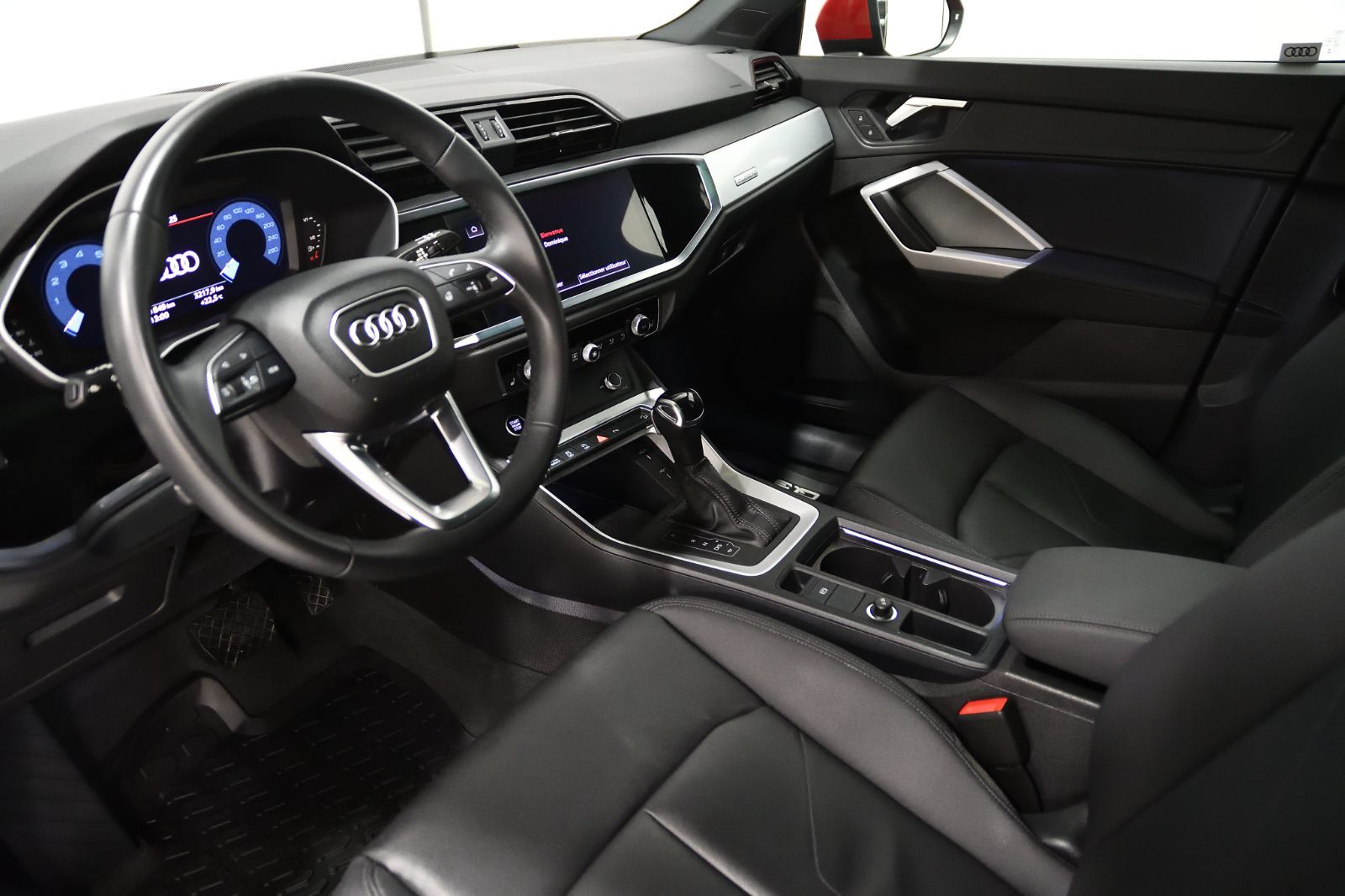 Audi Q3  2023 à St-Bruno, Québec