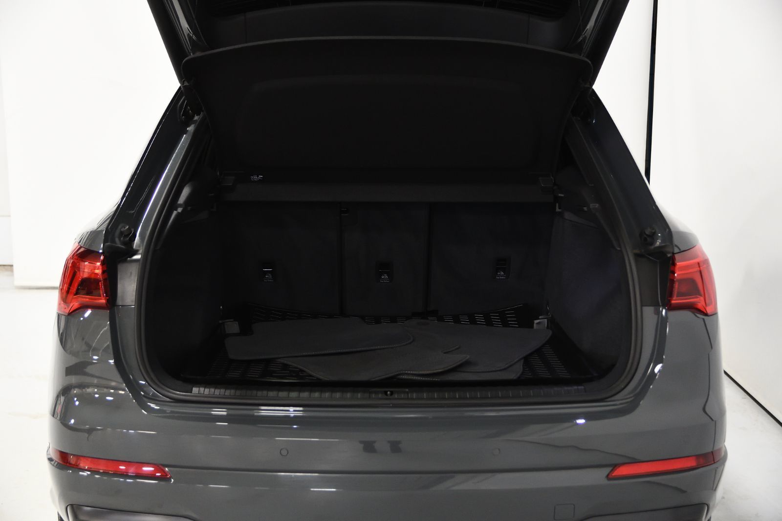 2023 Audi Q3 in St-Bruno, Quebec