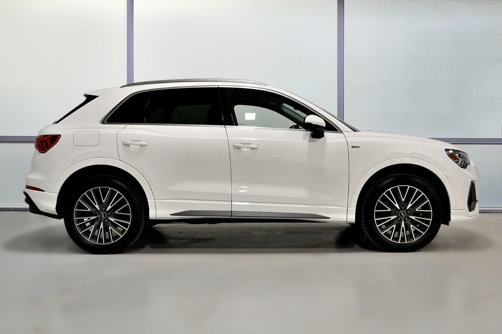 Audi Q3  2023 à St-Bruno, Québec