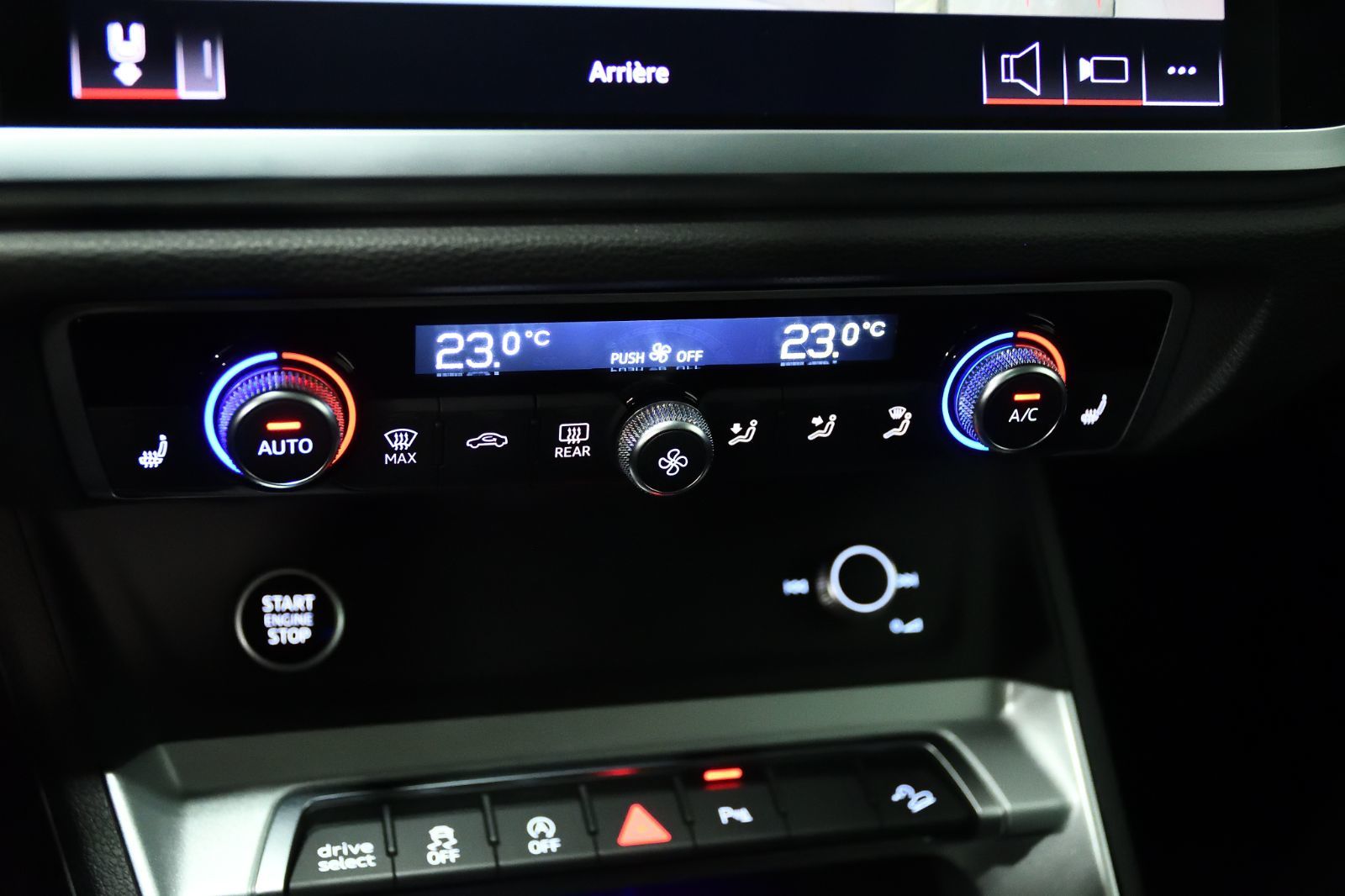 Audi Q3  2023 à St-Bruno, Québec