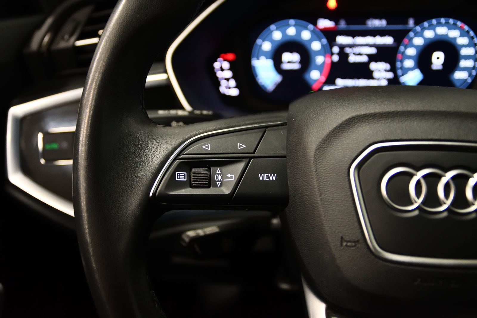 Audi Q3  2023 à St-Bruno, Québec