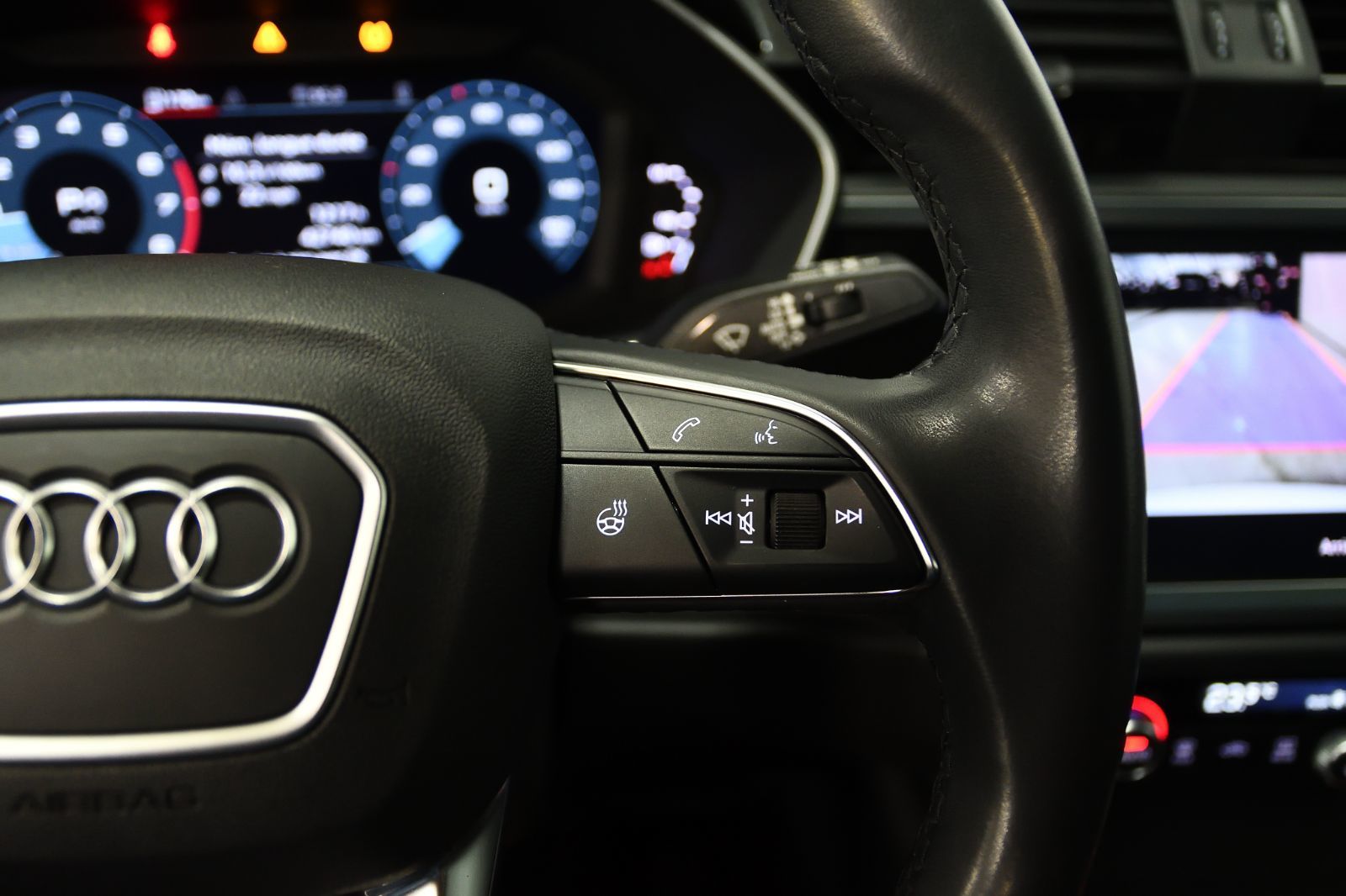 Audi Q3  2024 à St-Bruno, Québec